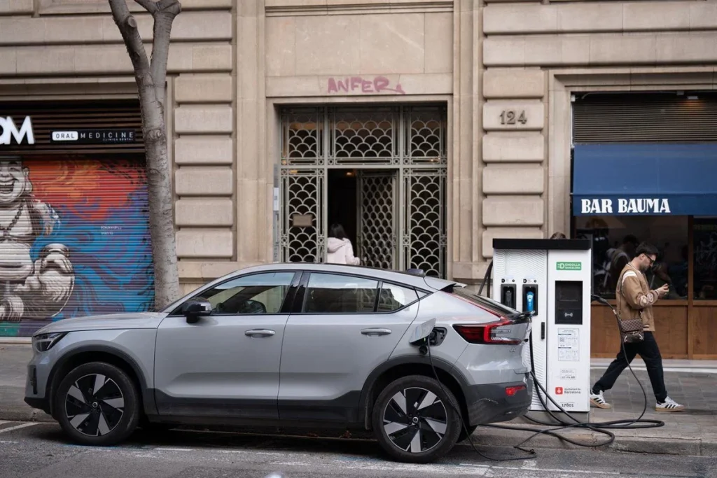 Madrid, Cataluña Y Andalucía, Entre Las Regiones Más Afectadas Por El Fin Del Plan Moves Iii