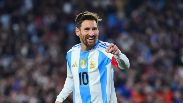 Messi, Entre La Eternidad Y La Decisión Más Difícil De Su Vida