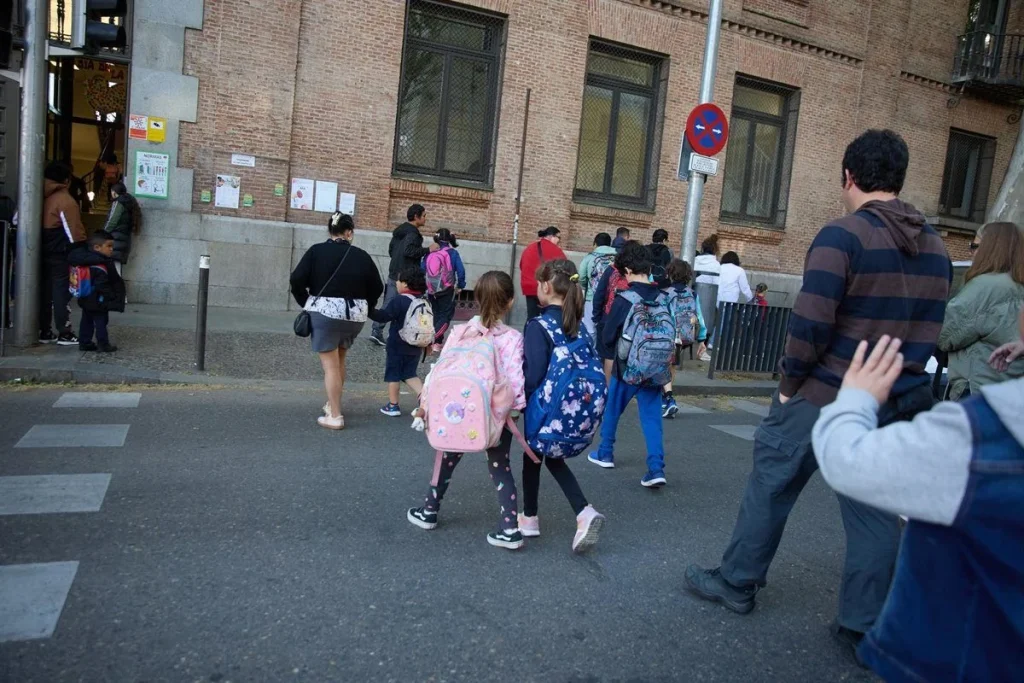 Perfiles Más Demandados: De Monitores De Comedor A Personal De Limpieza Y Apoyo Educativo
