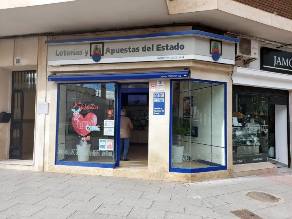 La Gente Está Dejando De Ir A Su Administración De Lotería De Navidad: Otros Sorteos Son Más Fáciles De Ganar 2 Primitiva Y Bonoloto: Sorteos Con Menos Tradición Pero Con Más Opciones De Rascar Algo