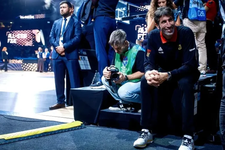 Del Parquet Español Al Oro Del Eurobasket: Mumbrú Lidera Alemania Al Título 1 Del Parquet Español Al Oro Del Eurobasket: Mumbrú Lidera Alemania Al Título Fuente: Fiba