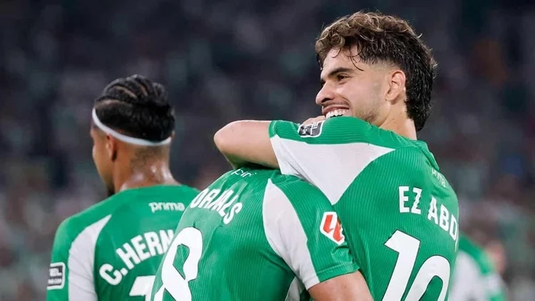 La Europa League arranca en Sevilla: el Betis recibe al mítico Nottingham Forest... con una delicada baja Fuente: Cordon Press