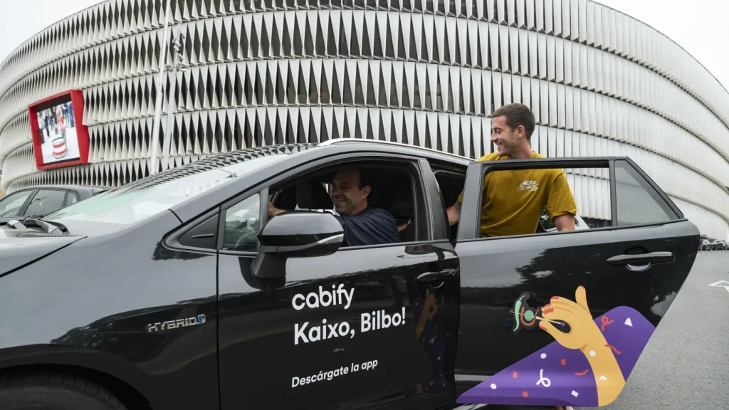 Se Aviva La Guerra Interna Entre Taxistas Por Las Nuevas Protestas Contra Uber Y Cabify En Bilbao 1 Un Vtc De Cabify En Bilbao (País Vasco)