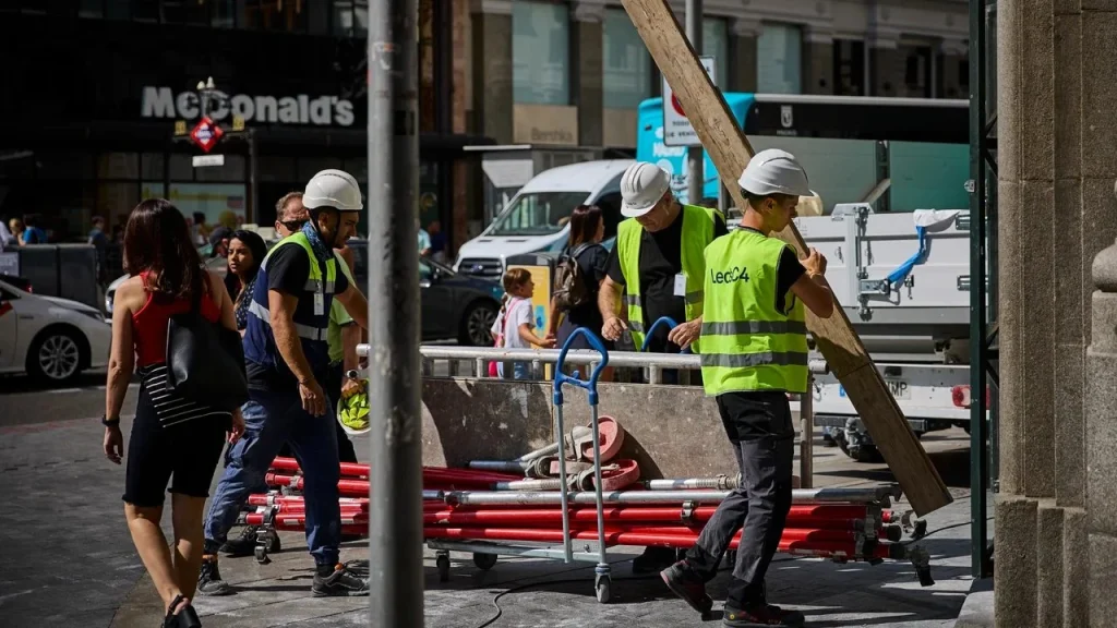 Así Regula El Estatuto De Los Trabajadores Los Descansos Pagados: 15 Minutos Cada Seis Horas 2 Así Regula El Estatuto De Los Trabajadores Los Descansos Pagados 15 Minutos Cada Seis Horas Fuente: Europa Press