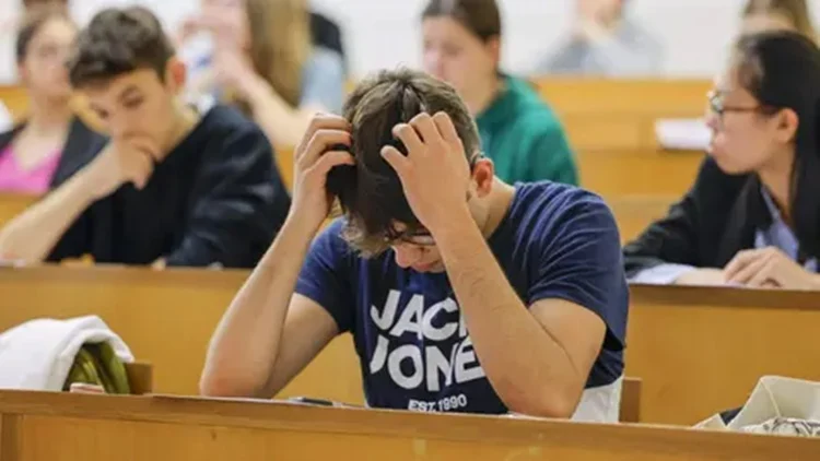 El Fraude En Las Matrículas Universitarias Amenaza A Los Estudiantes Antes De Empezar El Curso Fuente: Europa Press