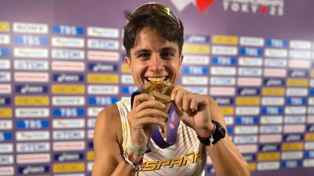María Pérez, Reina Del Atletismo Español: Campeona Mundial En Tokio 1 María Pérez, Reina Del Atletismo Español: Campeona Mundial En Tokio Fuente: Rfdea